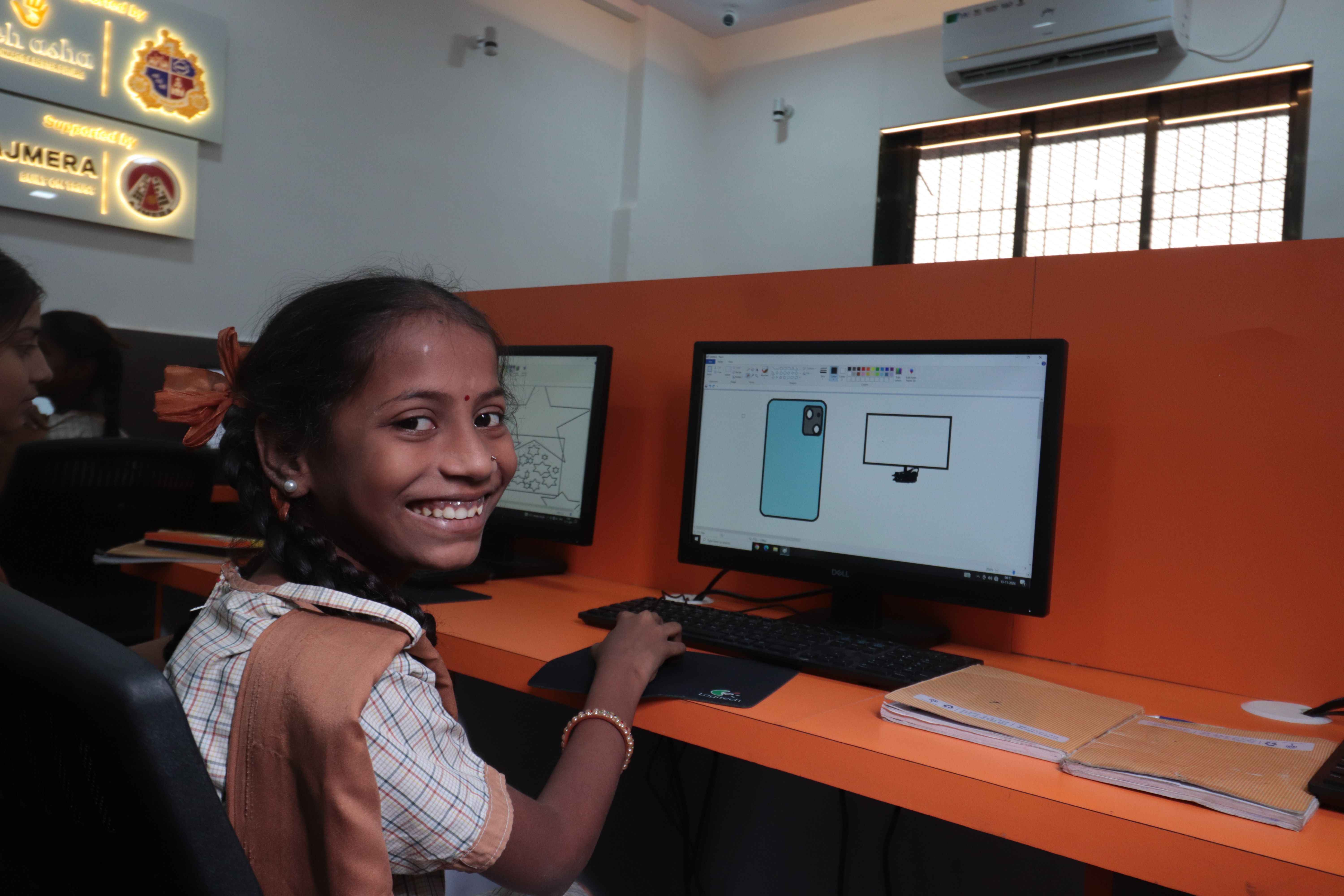 Students in a Jeevan Kaushalya learning environment in Palghar